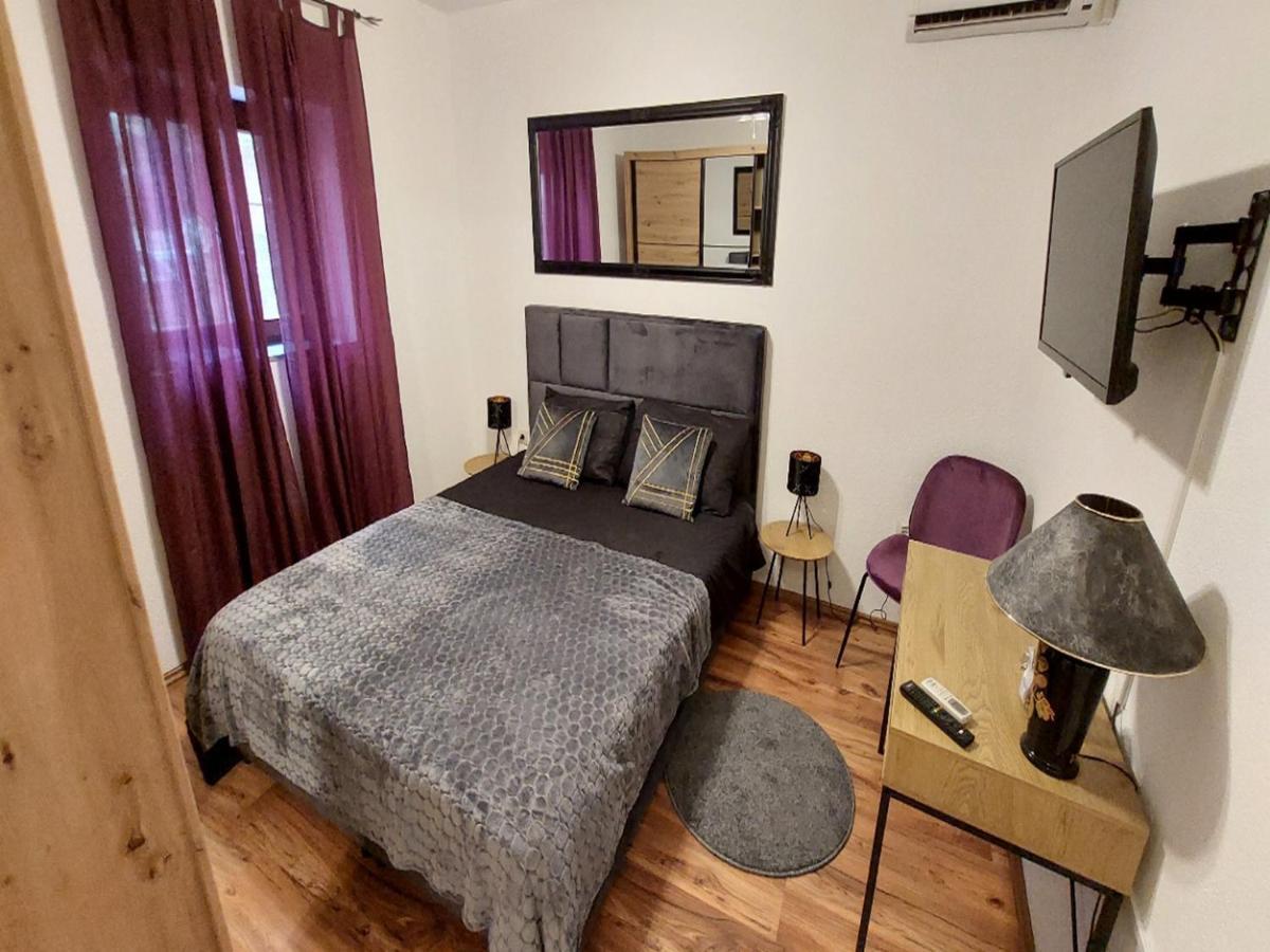 Rooms Argo Cres Buitenkant foto