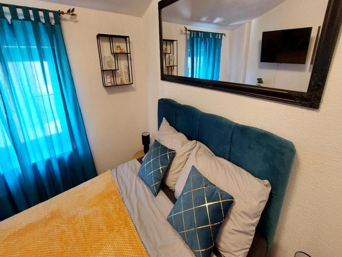 Rooms Argo Cres Buitenkant foto
